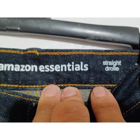 Amazon Essentials Men's Straight-fit Droite  Jean 30W X 29L, - Picture 3 of 5